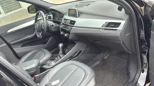 BMW X1 xDrive28i AWD 2017 Black