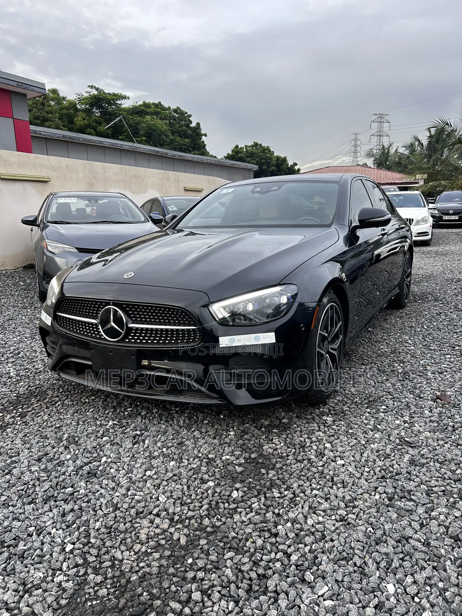 Mercedes-Benz E350 2023 Black