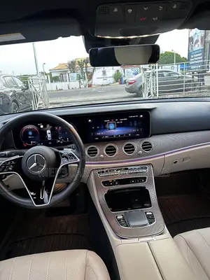 Mercedes-Benz E350 2023 Black