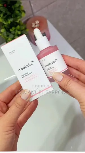 Medicube PDRN Pink Peptide Serum (30ml)