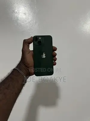 Apple iPhone 13 128 GB Green