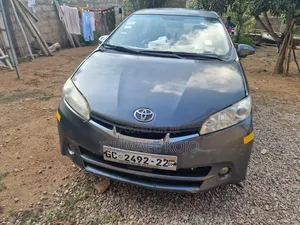 Toyota Wish 2010 Gray