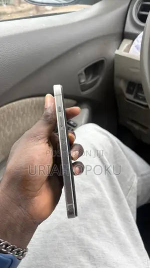 Apple iPhone 15 Pro 128 GB Silver