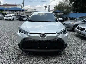Toyota Frontlander 2.0 Petrol FWD 2024 White