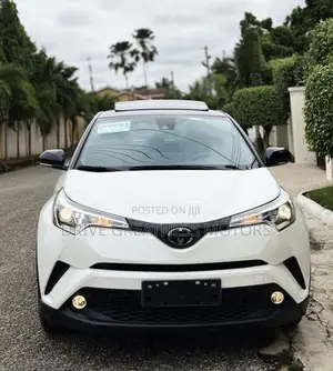 Toyota C-HR 2021 White