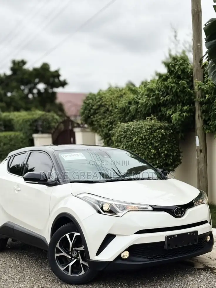 Toyota C-HR 2021 White