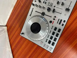 Numark Platinum Fx Silver Edition