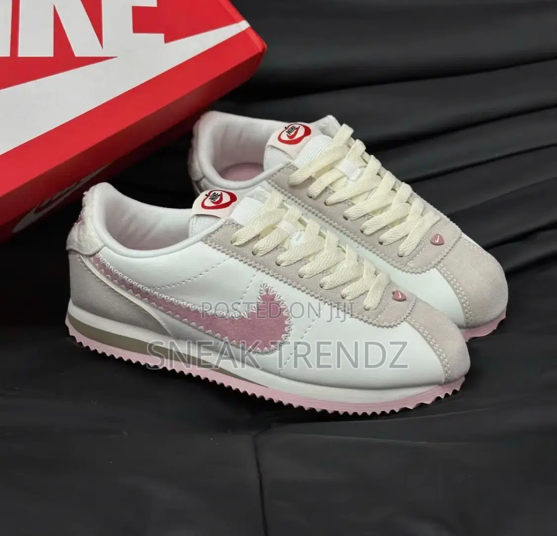 Nike Cortez Trainers Val’S Pinkwhite