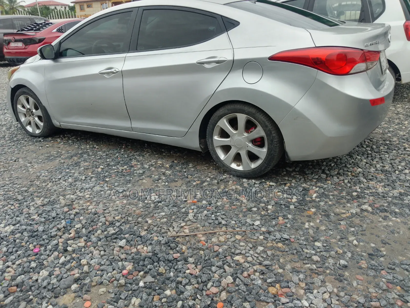 Hyundai Elantra Limited Sedan FWD (1.8L 4cyl 6A) 2013 Silver