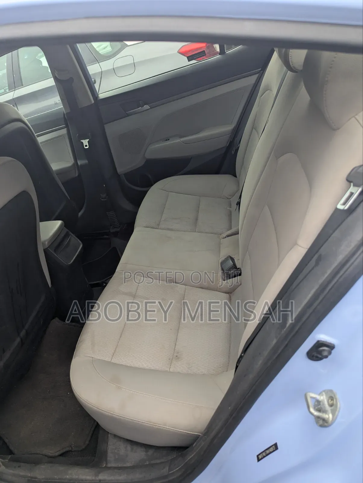 Hyundai Elantra Value Edition Sedan FWD (2.0L 4cyl 6A) 2017