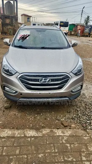 Hyundai Santa Fe Limited FWD 2016 Gray