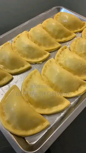 Meat Pie /Sausage Rolls