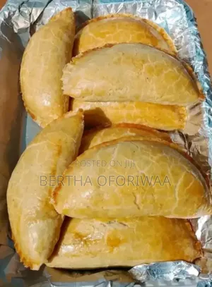 Meat Pie /Sausage Rolls