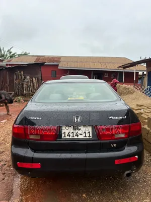Honda Accord 2005 Black