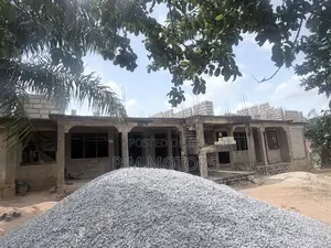 3bdrm Apartment in Emena Boadi, Kumasi Metropolitan for sale