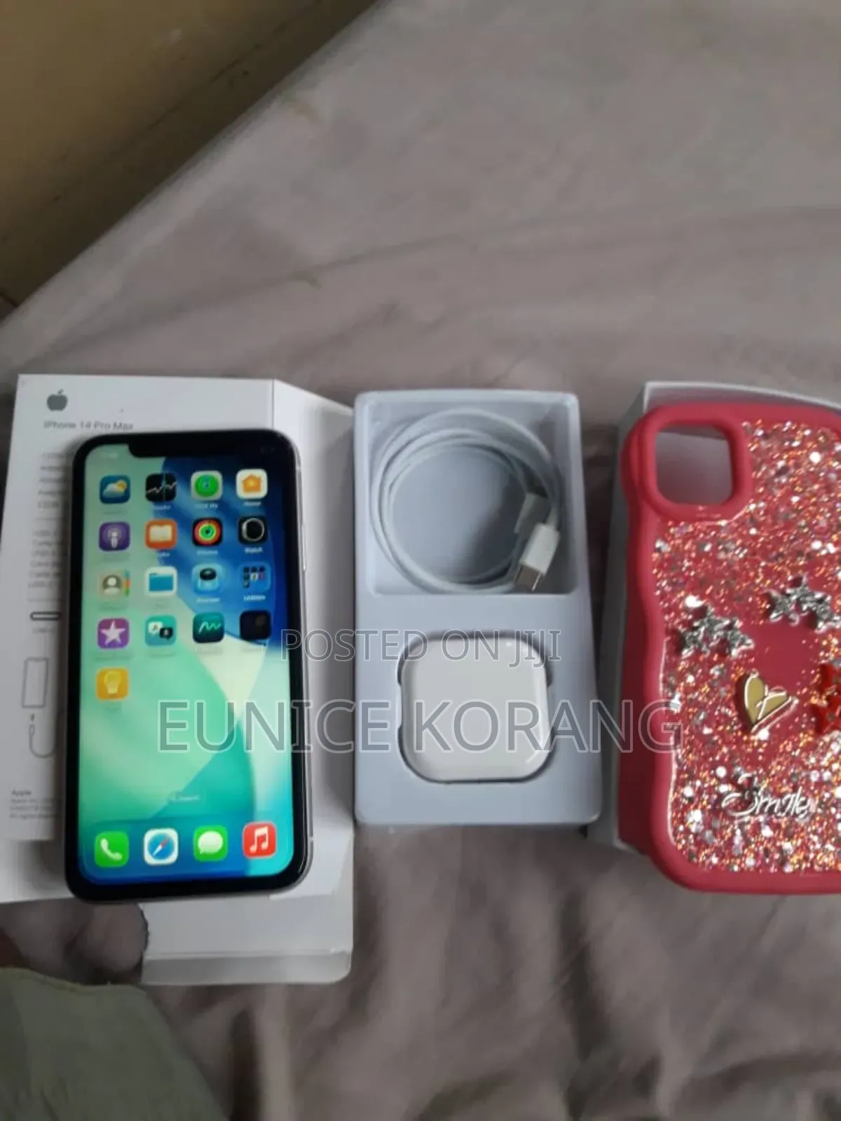 New Apple iPhone 11 128 GB White