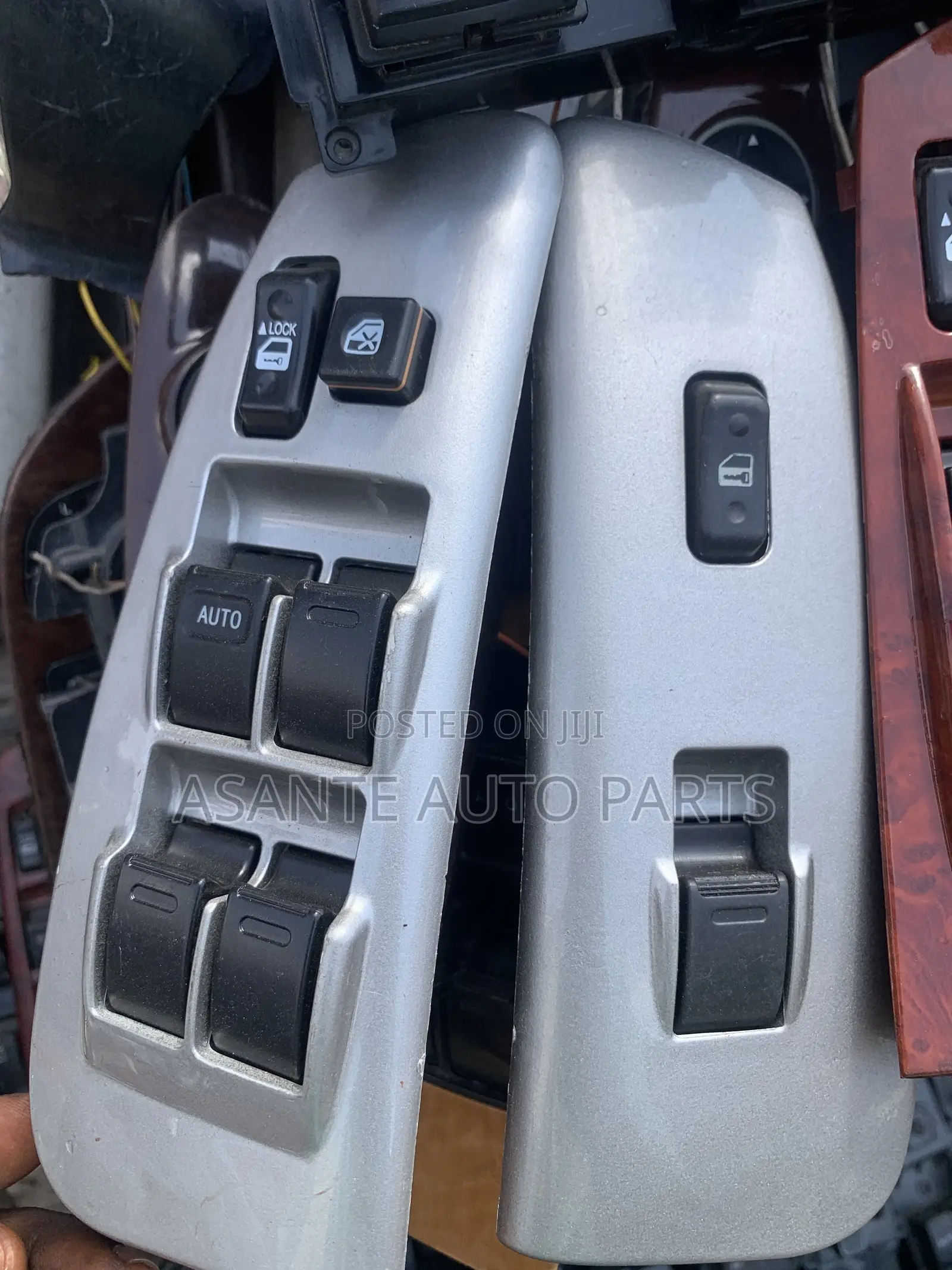 Power Window Switch
