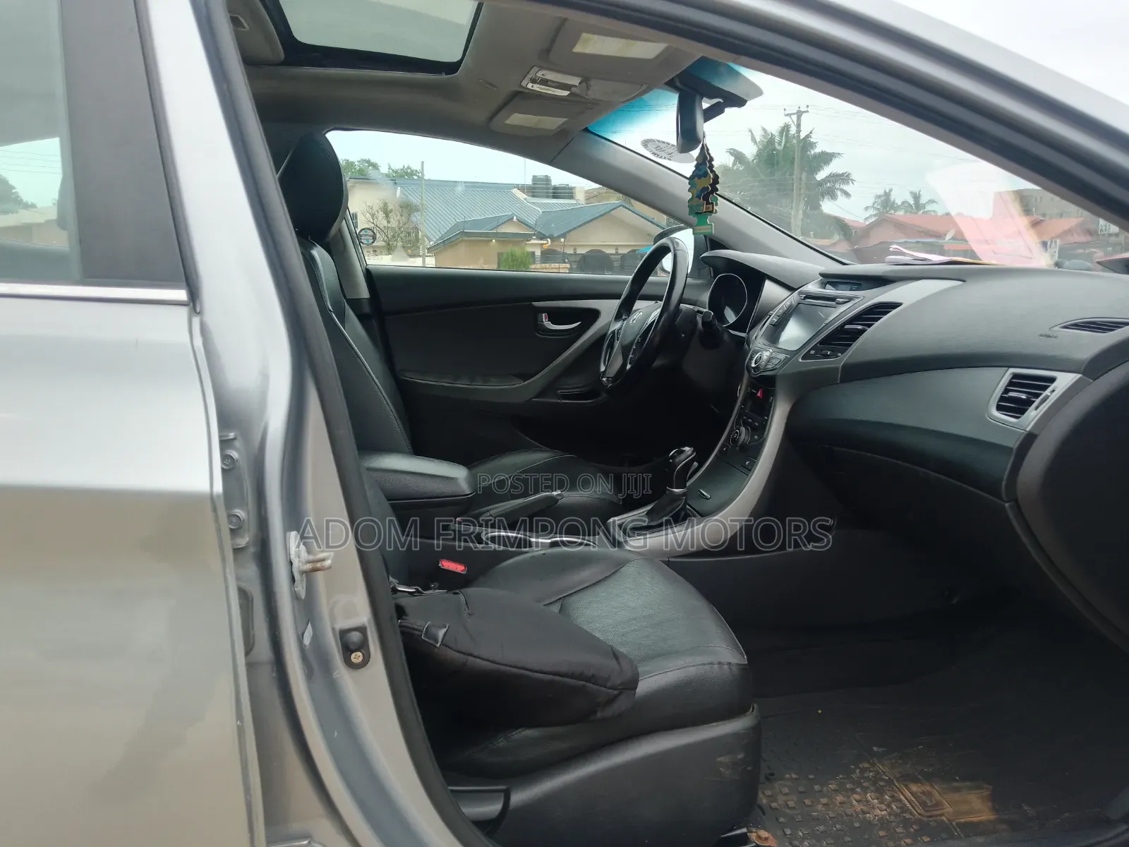 Hyundai Elantra Limited 4dr Sedan (1.8L 4cyl 6A) 2015 Gray