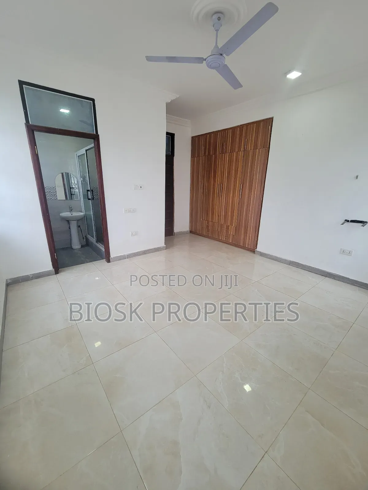 2bdrm Apartment in Biosk Properties, Amrahia for rent