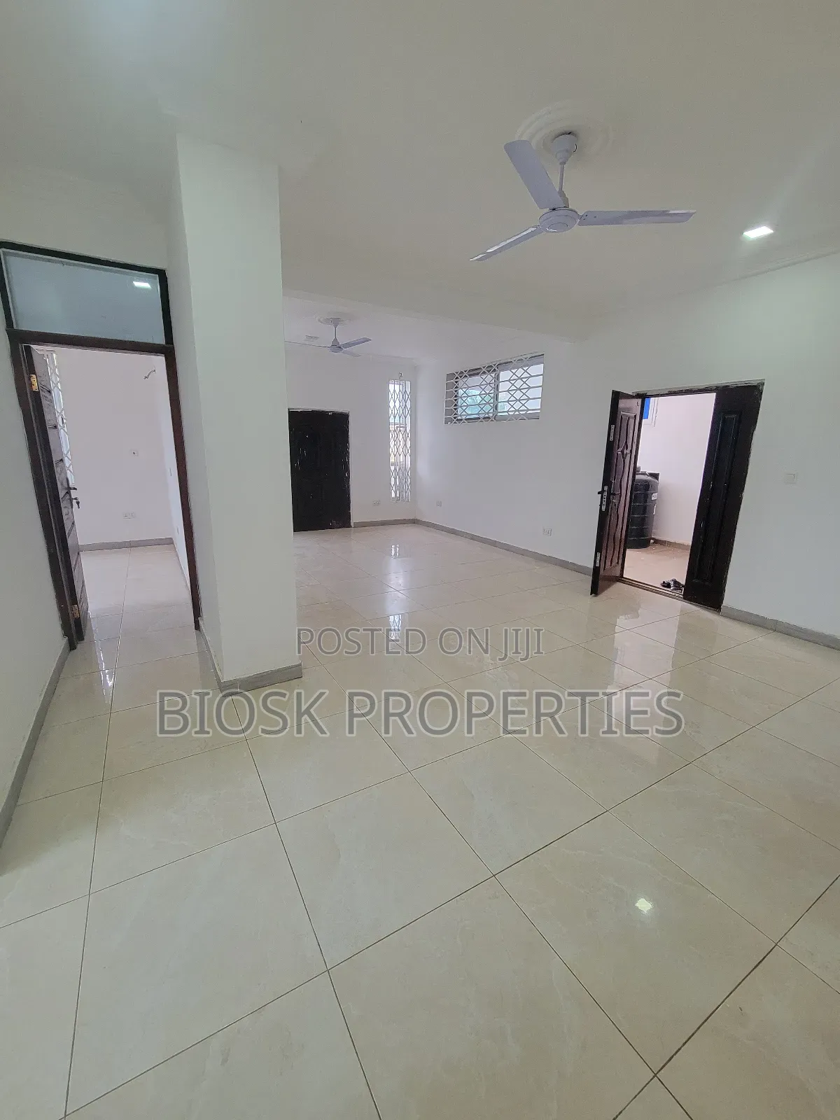 2bdrm Apartment in Biosk Properties, Amrahia for rent