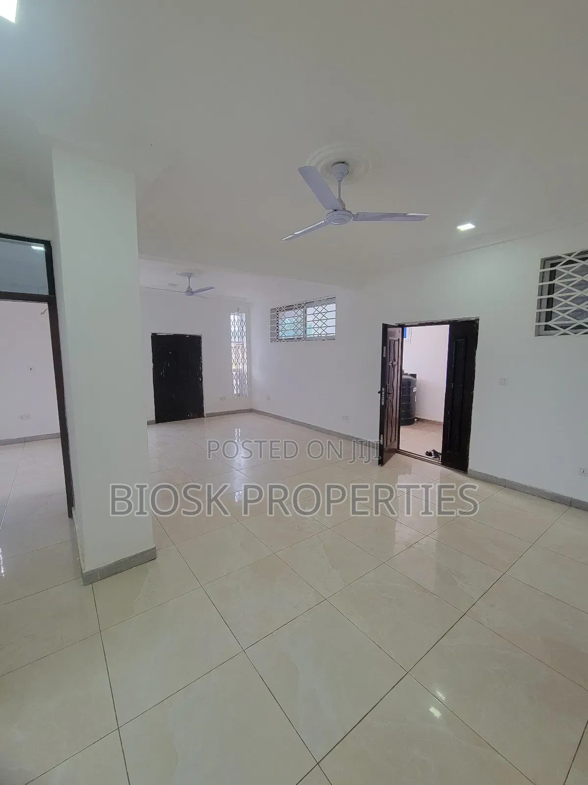 2bdrm Apartment in Biosk Properties, Amrahia for rent