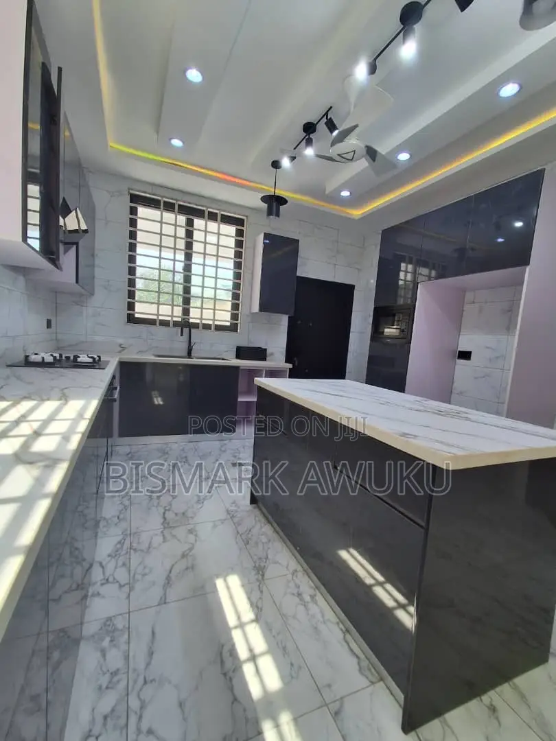 4bdrm House in Agbogba for sale