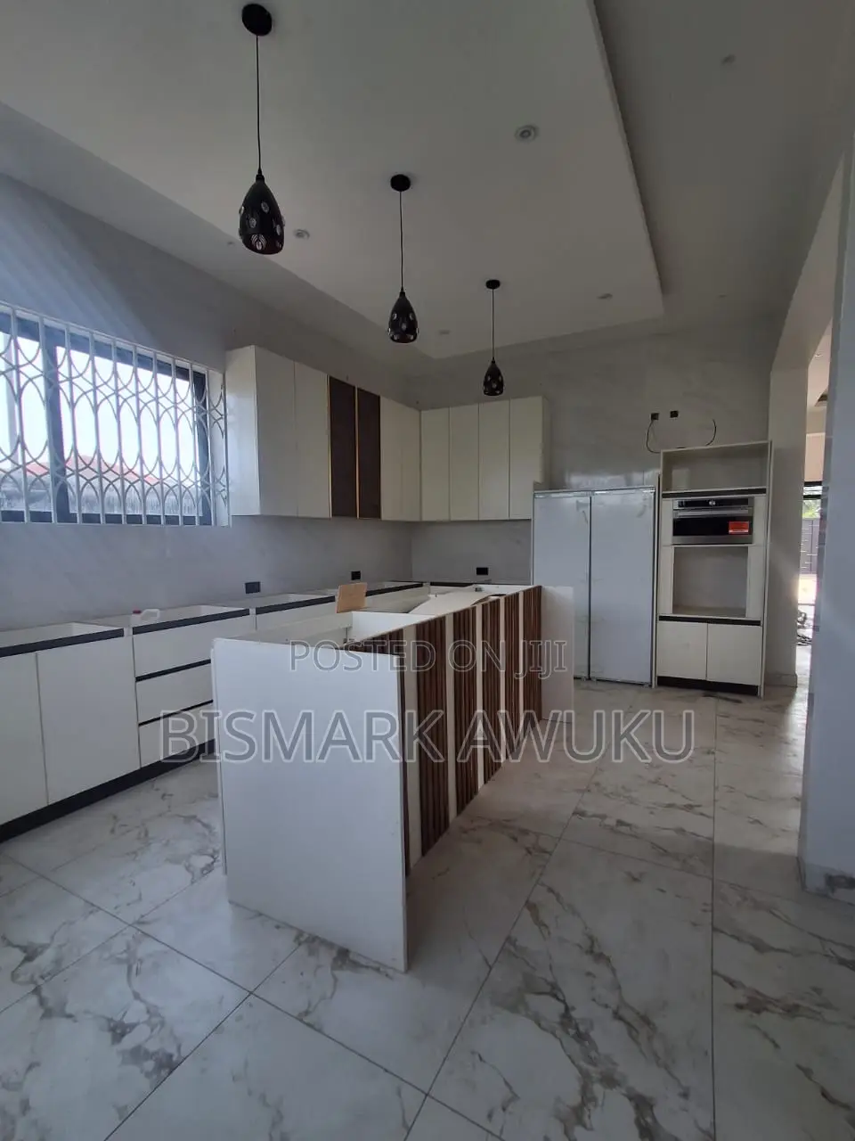 4bdrm House in Ashaley Botwe for sale