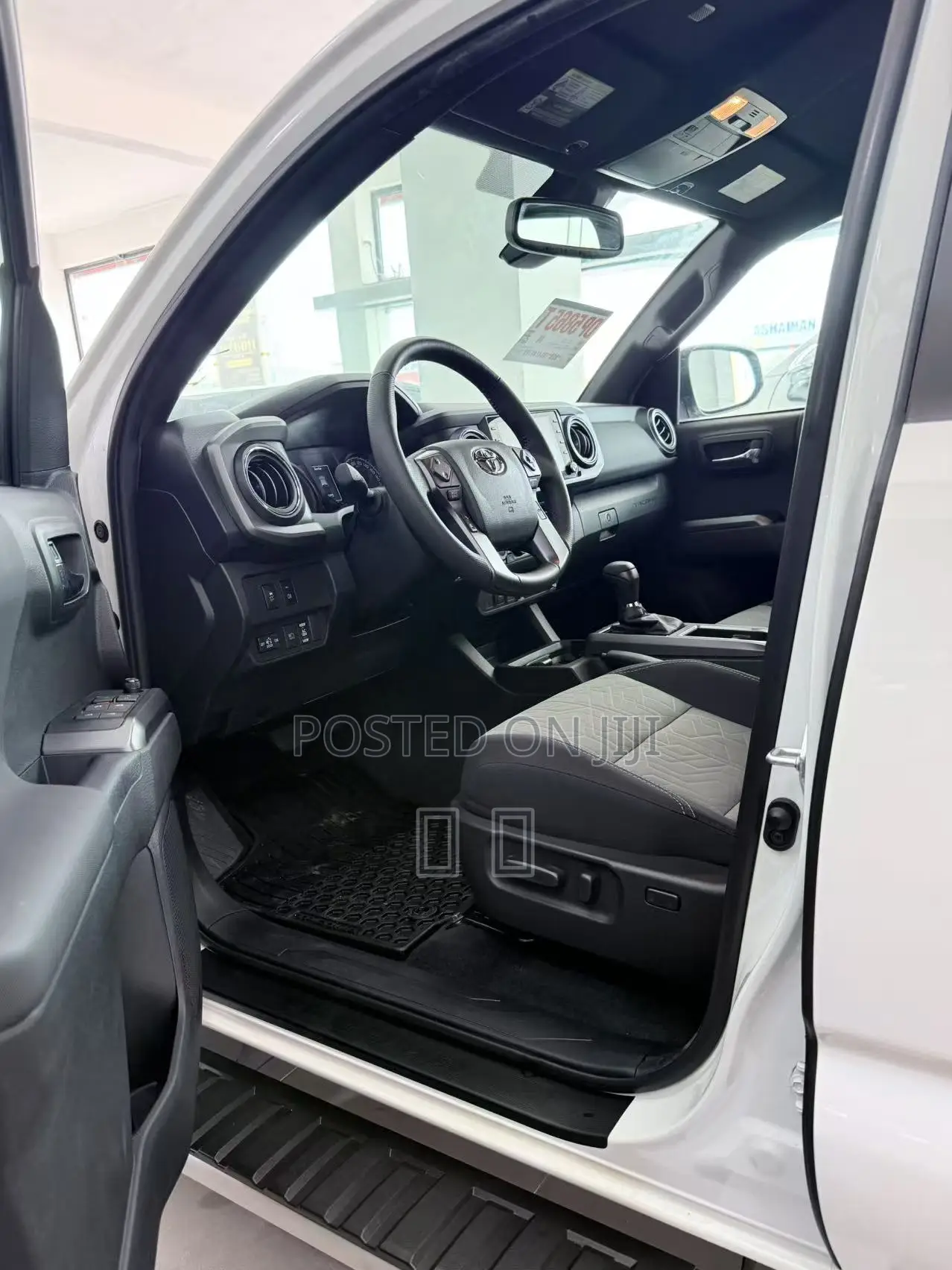 New Toyota Tacoma 2024 White