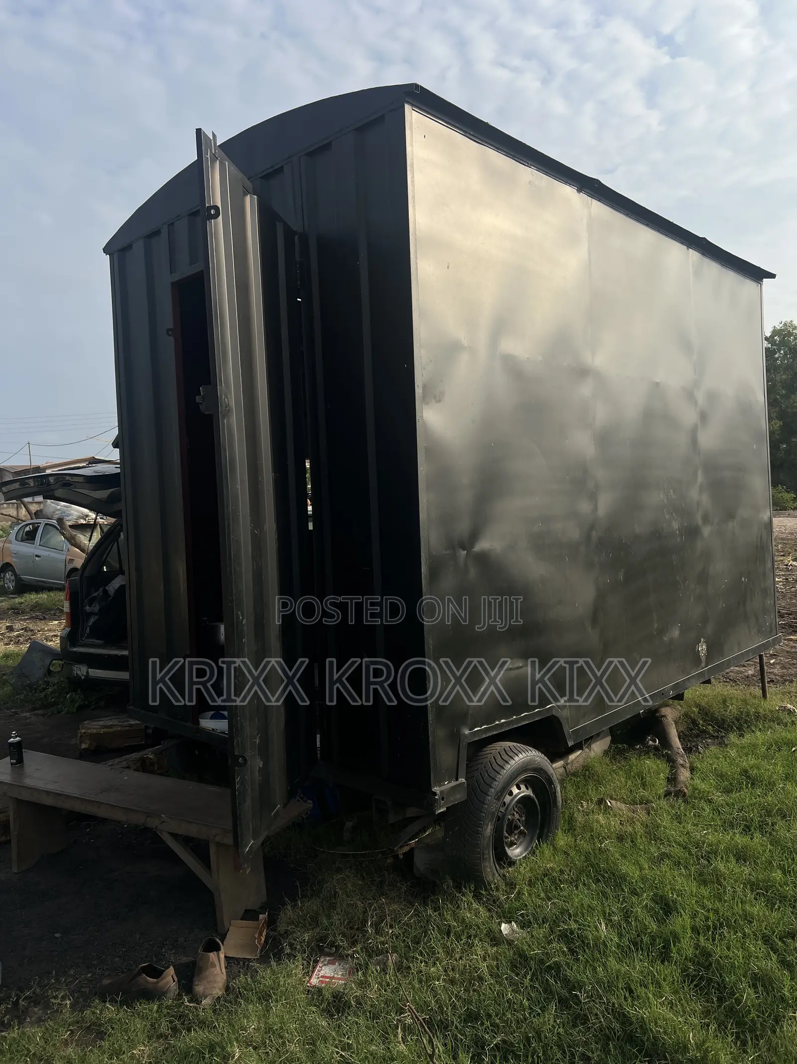 Food And Drinks Trolley