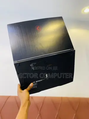 Laptop MSI GF63 16GB Intel Core i5 SSD 512GB