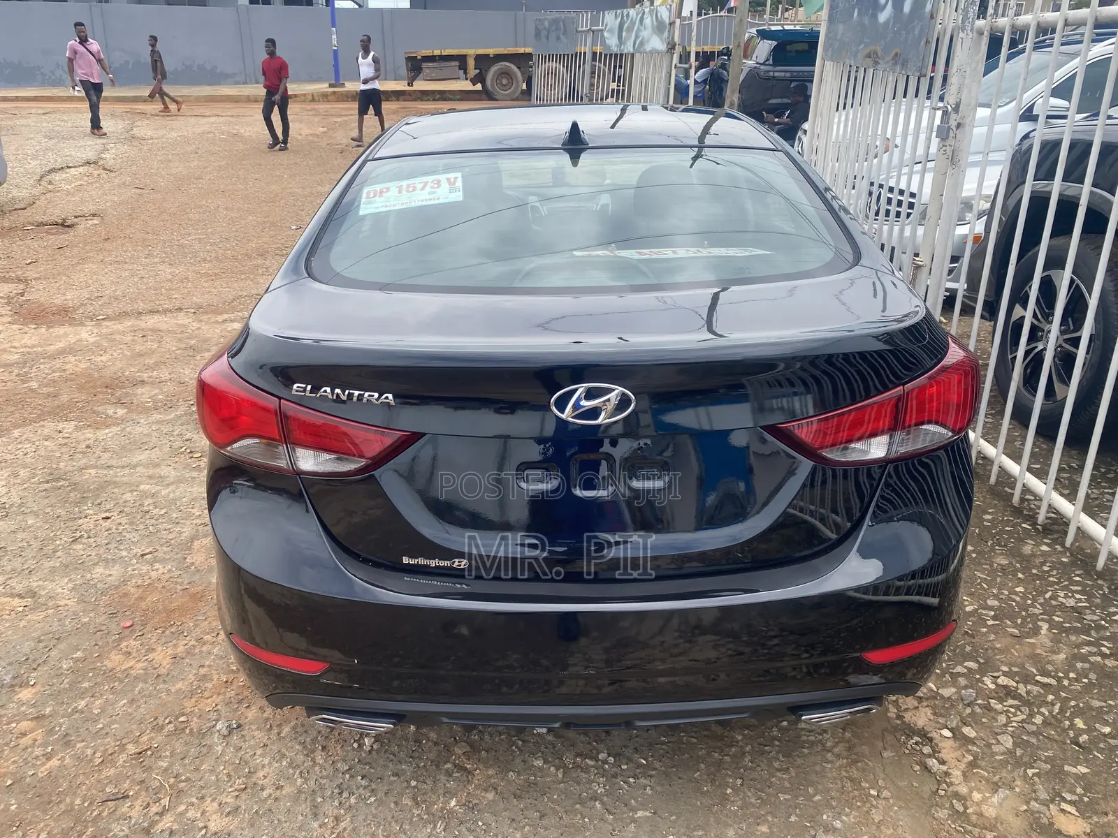 Hyundai Elantra 2015 Black