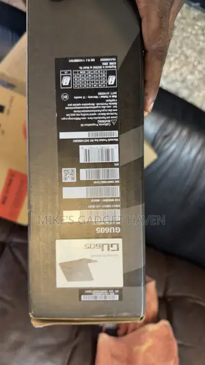 New Laptop Asus ROG Zephyrus G16 16GB Intel Core Ultra 9 SSD 1T