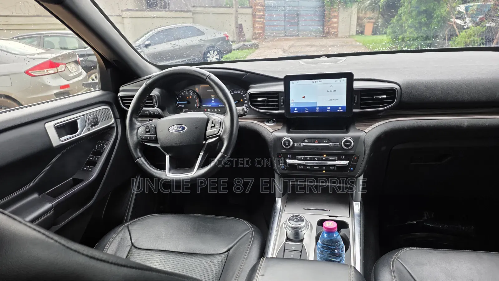 Ford Explorer 2021 White