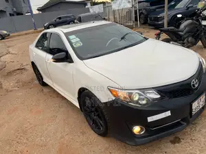 Toyota Camry 2013 White