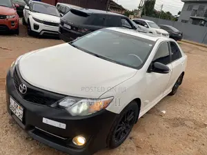 Toyota Camry 2013 White