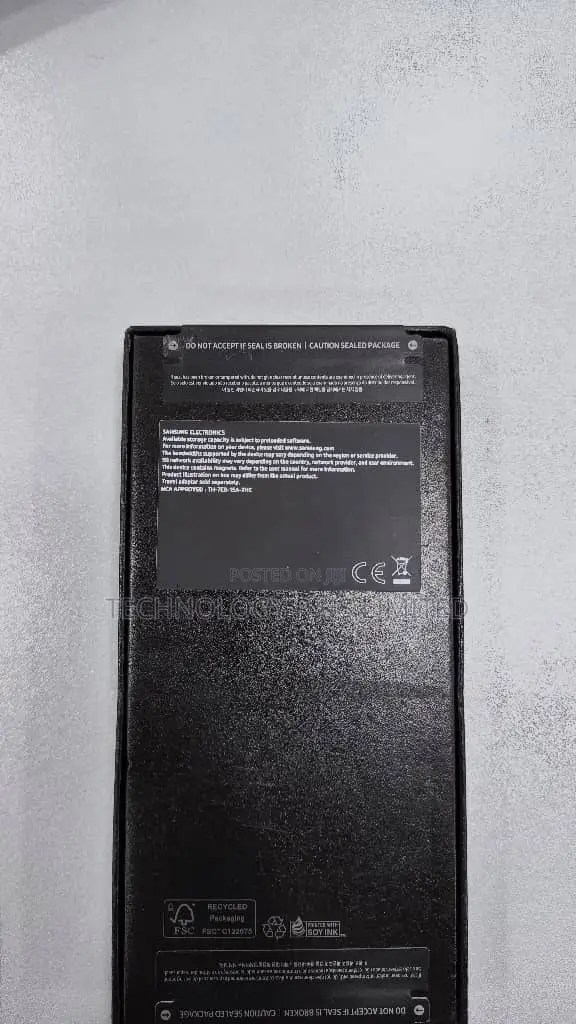 New Samsung Galaxy Z Flip6 256 GB Silver