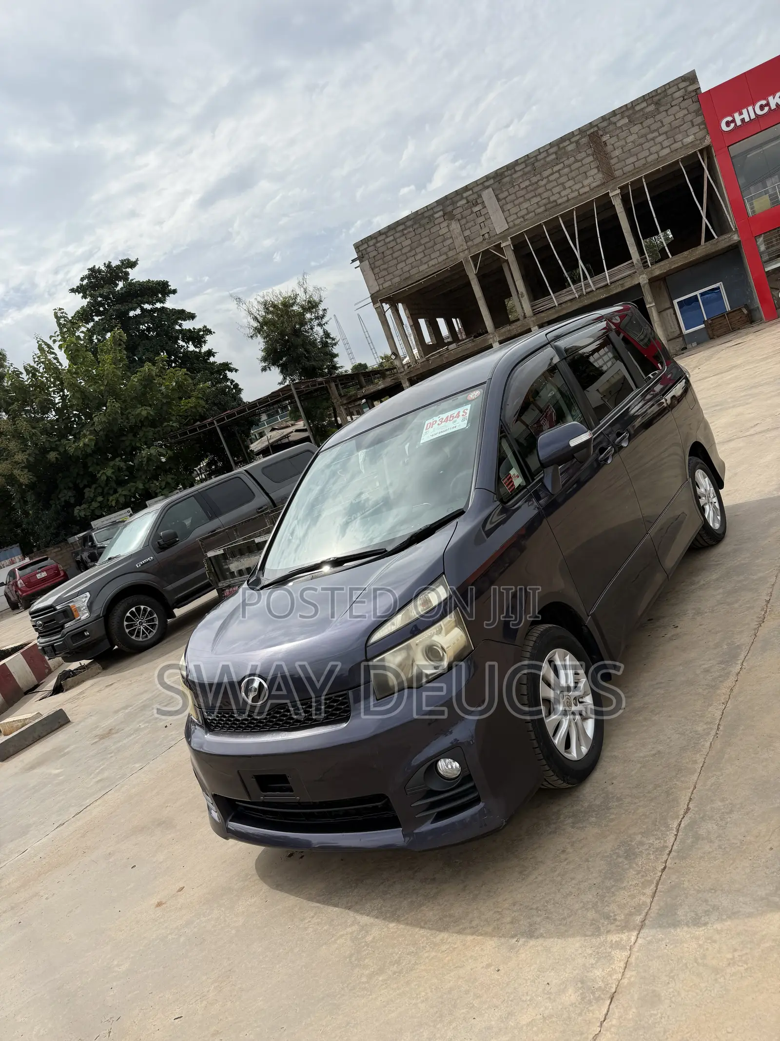 Toyota Voxy 2012 Purple