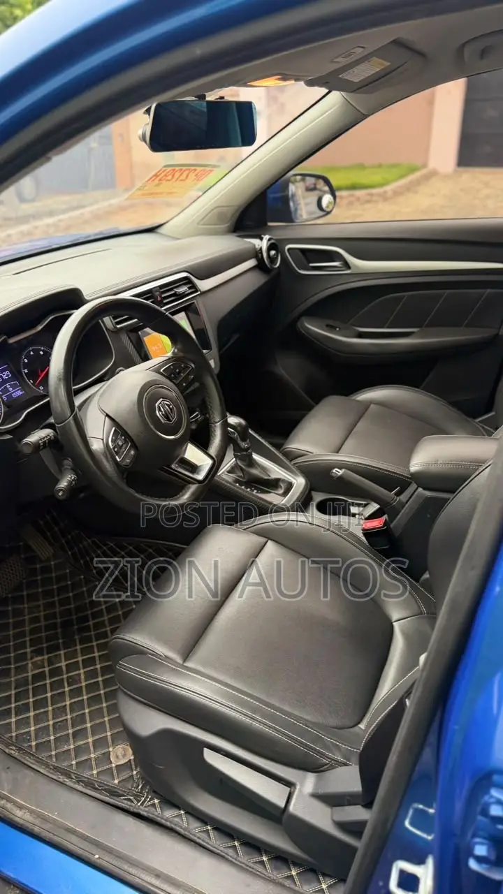 MG ZS 2017 Blue