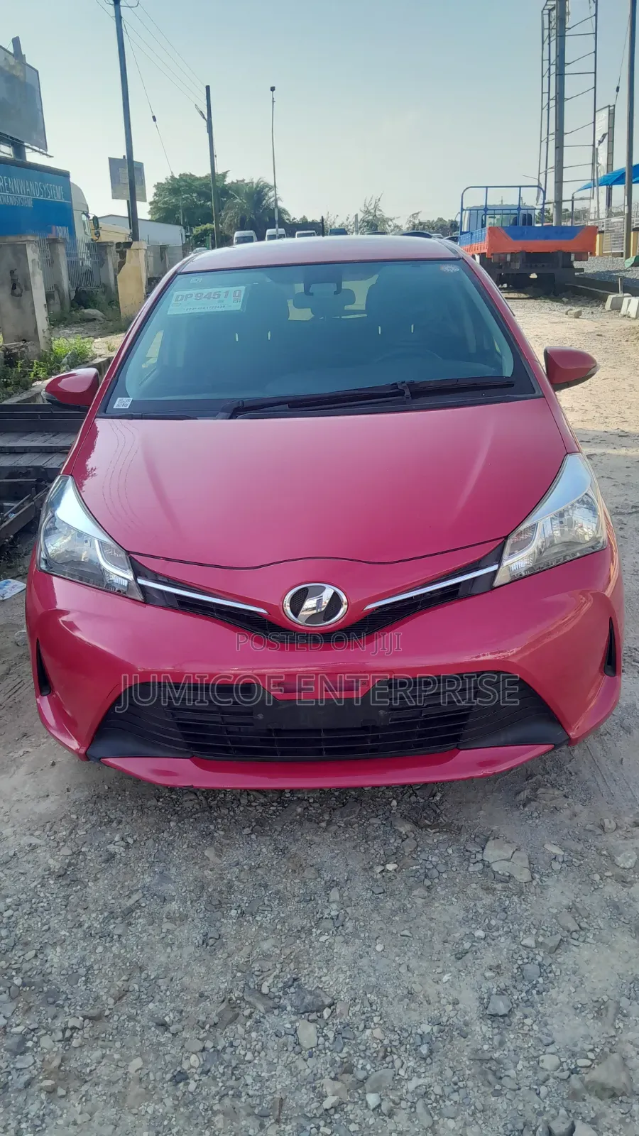 Toyota Vitz 1.3 FWD 5dr 2016 Pink