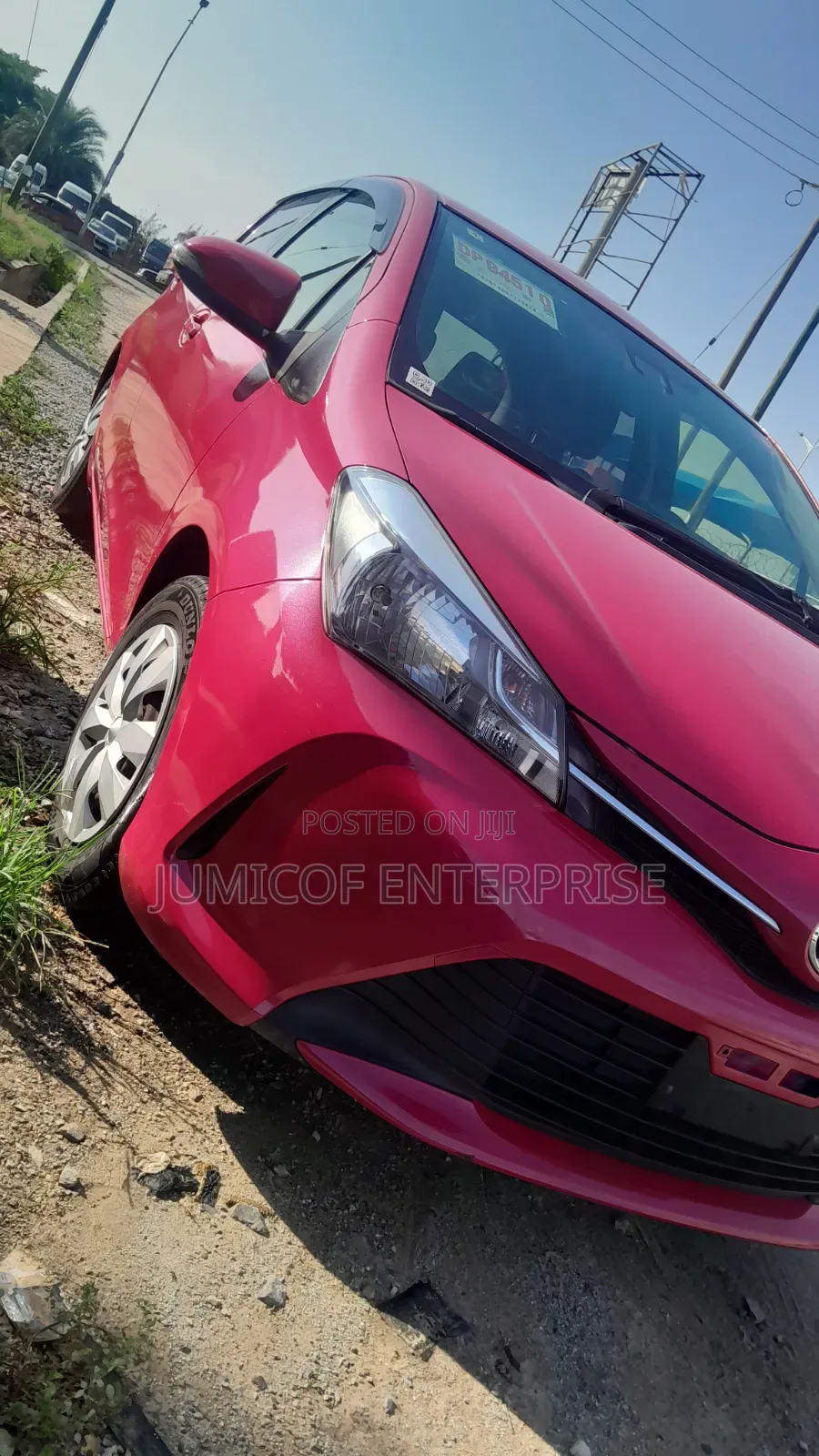 Toyota Vitz 1.3 FWD 5dr 2016 Pink