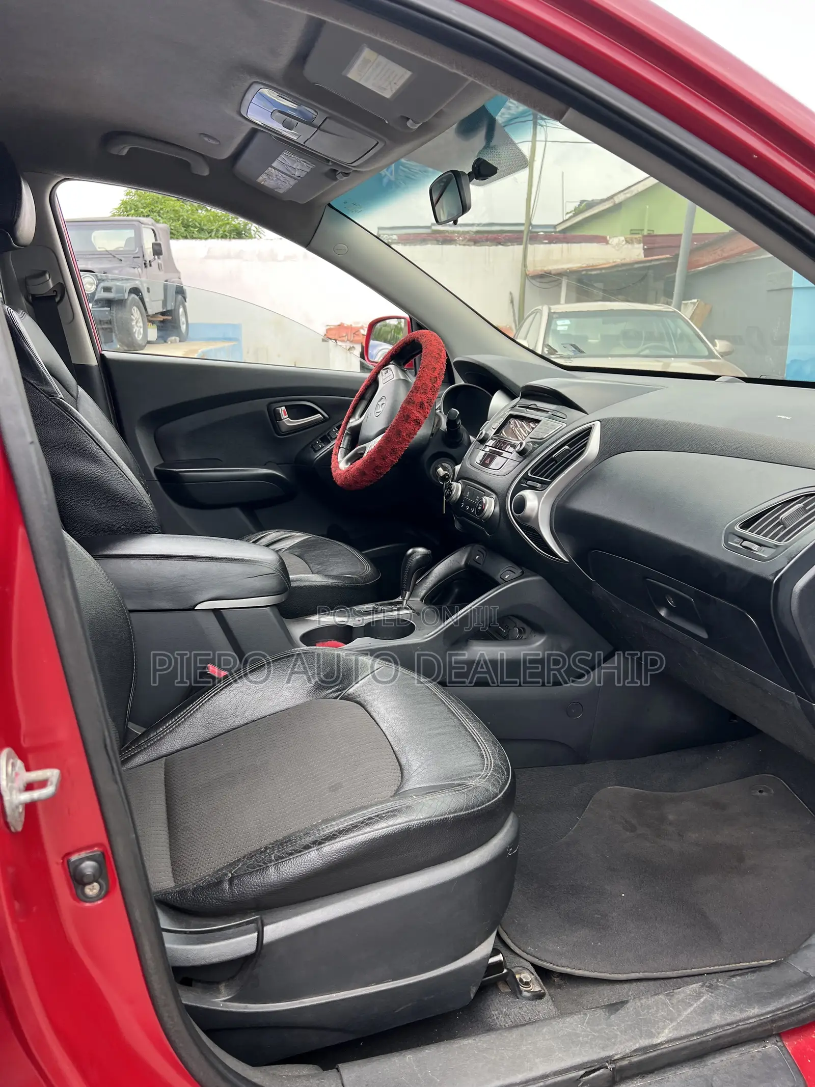 Hyundai Tucson 2012 Red