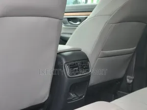Honda CR-V Touring AWD 2019 Gray