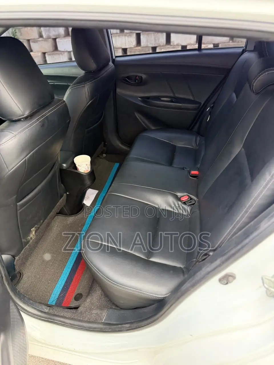 Toyota Yaris L Hatchback 5dr 2016 White