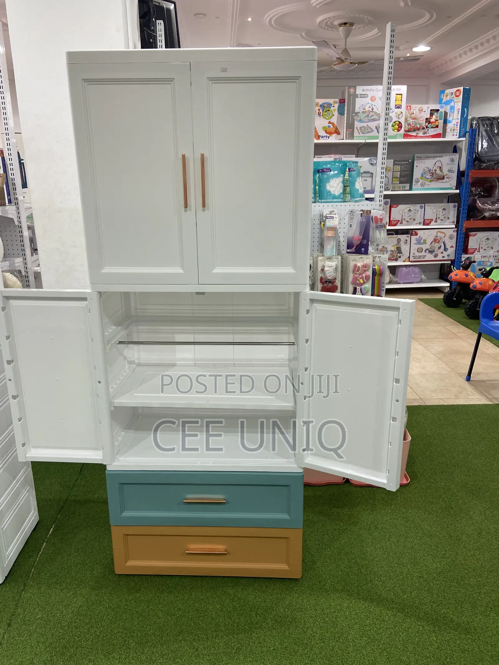 Elegance and Durable Wardrobe for Babies and Toddlers
