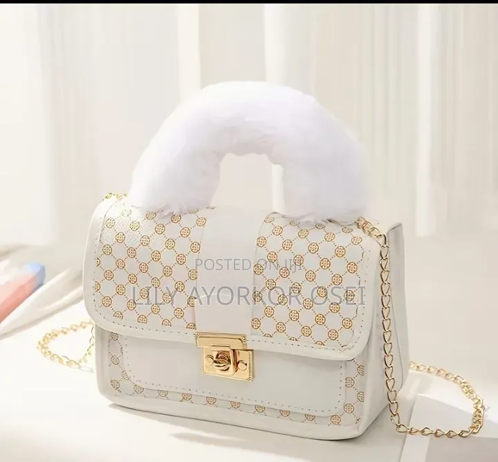 Trendy Handbags