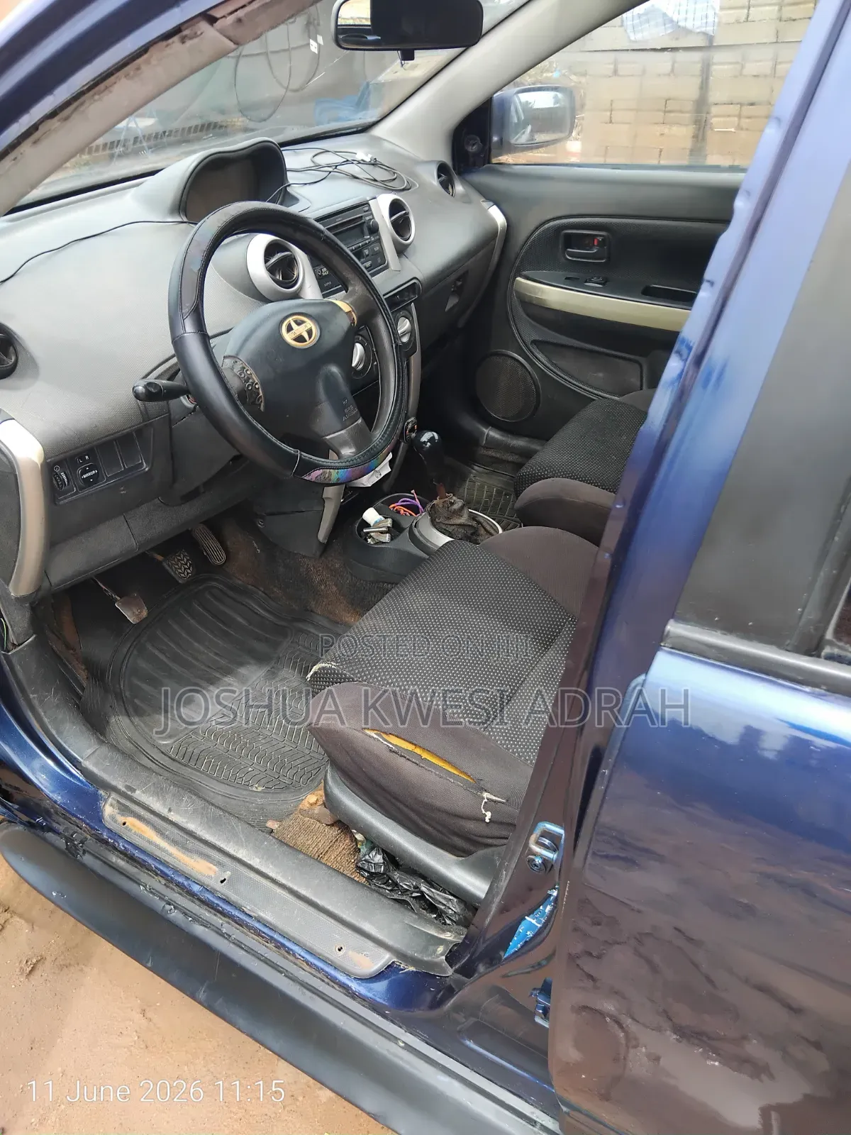 Scion xA Base 2006 Blue