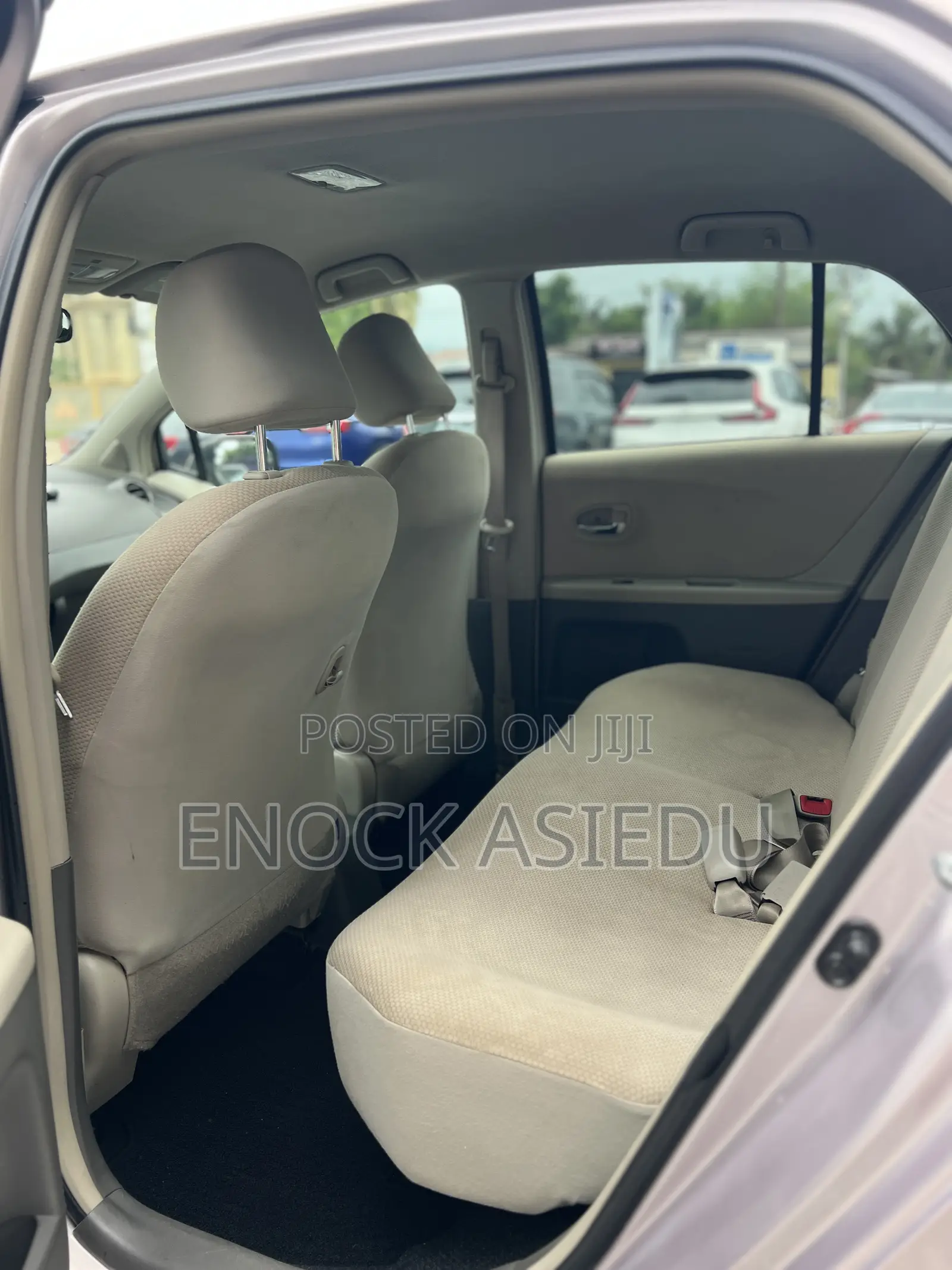 Toyota Vitz 1.3 AWD 3dr 2010 Silver