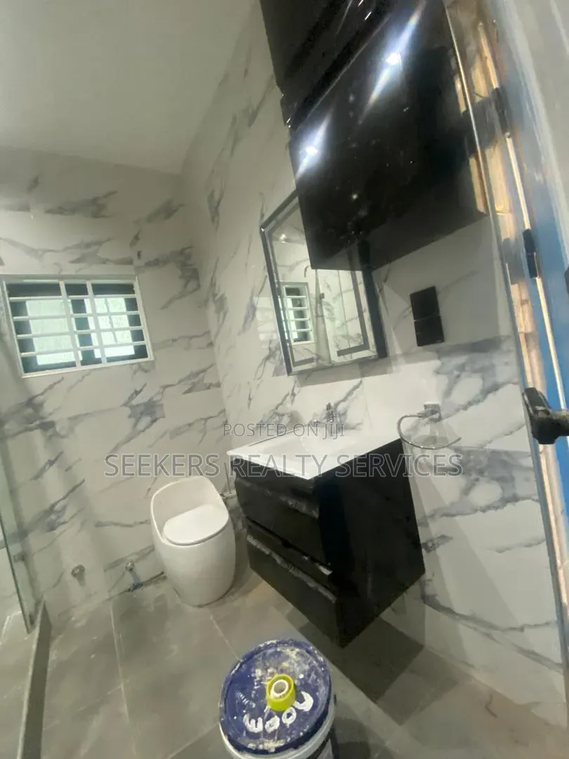 3bdrm House in Seekers Realty, Pokuase for sale