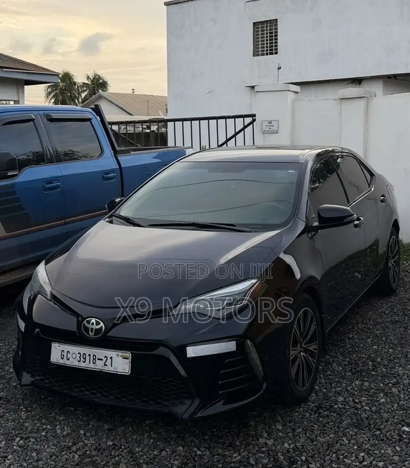 Toyota Corolla LE 4dr Sedan (1.8L 4cyl CVT) 2016 Black