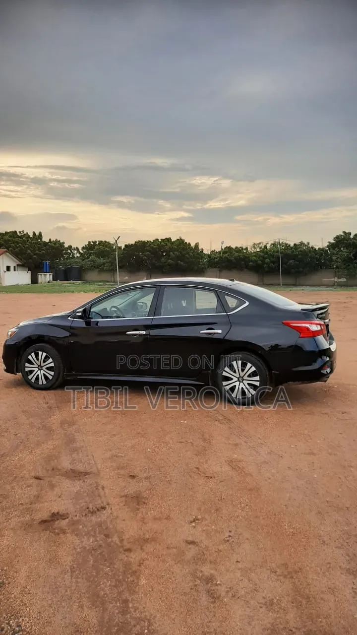 Nissan Sentra SR 2016 Black
